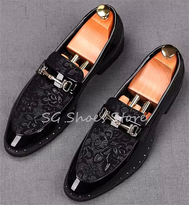 Men's British Style Embroidered Tassel Loafers: Retro Slip-On Derby Shoes with Metal Chain Decor for Weddings and Formal Events