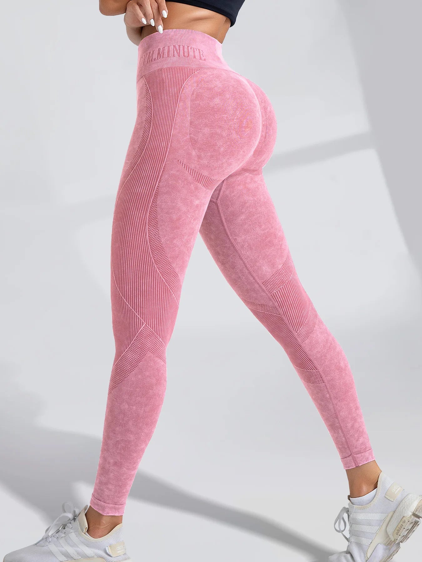 High Waist Seamless Yoga Pants for Women β Hip Lifting, Comfortable & Stretchy Leggings for Yoga, Gym, and Everyday Wear
