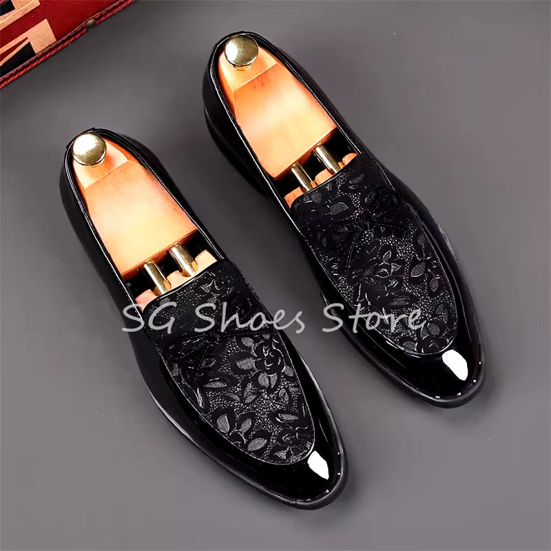 Men's British Style Embroidered Tassel Loafers: Retro Slip-On Derby Shoes with Metal Chain Decor for Weddings and Formal Events