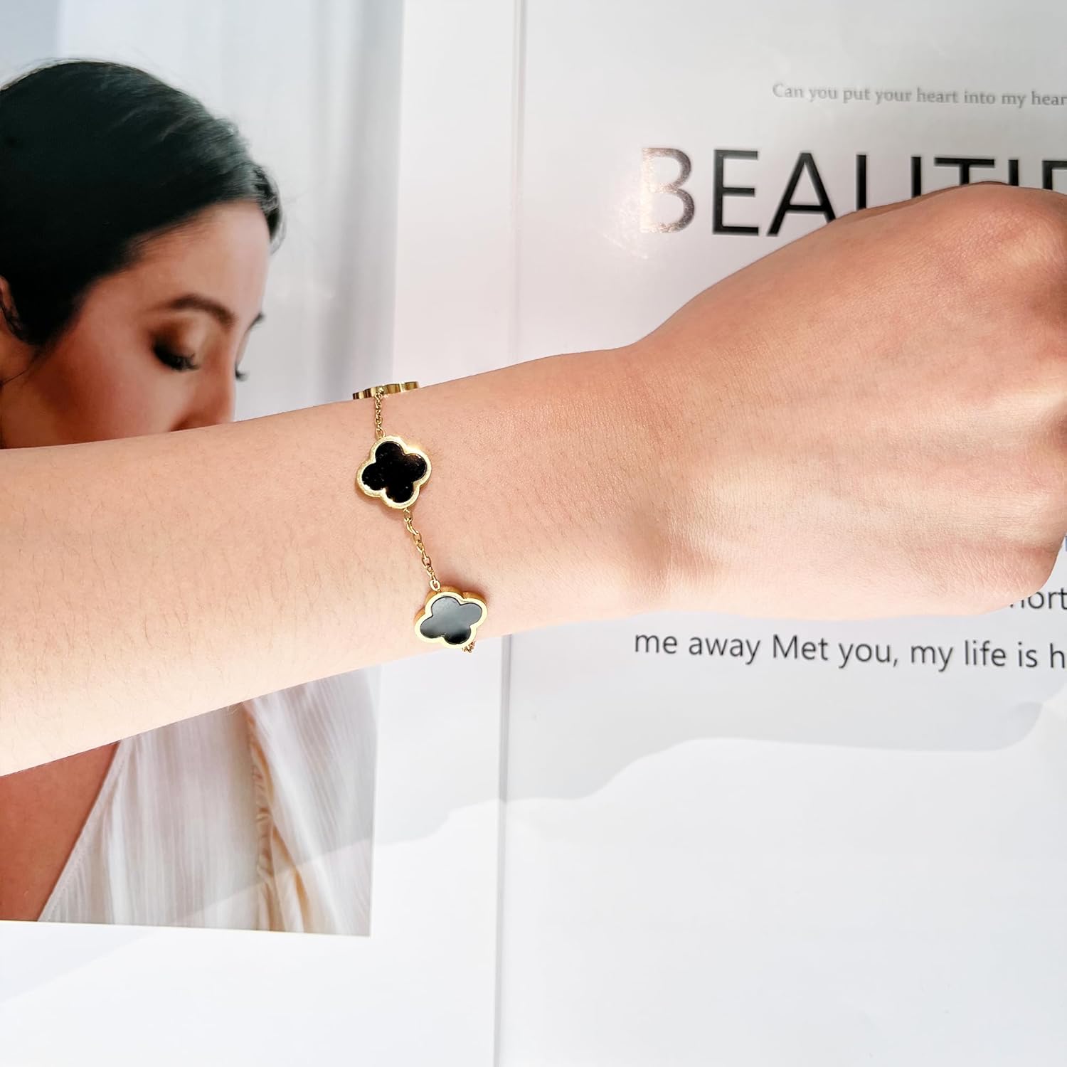 18K Gold Plated Clover Bracelet for Women - Four Leaf Flower Link Lucky Charm Jewelry in Black, White, Red, Pink, Blue and Green