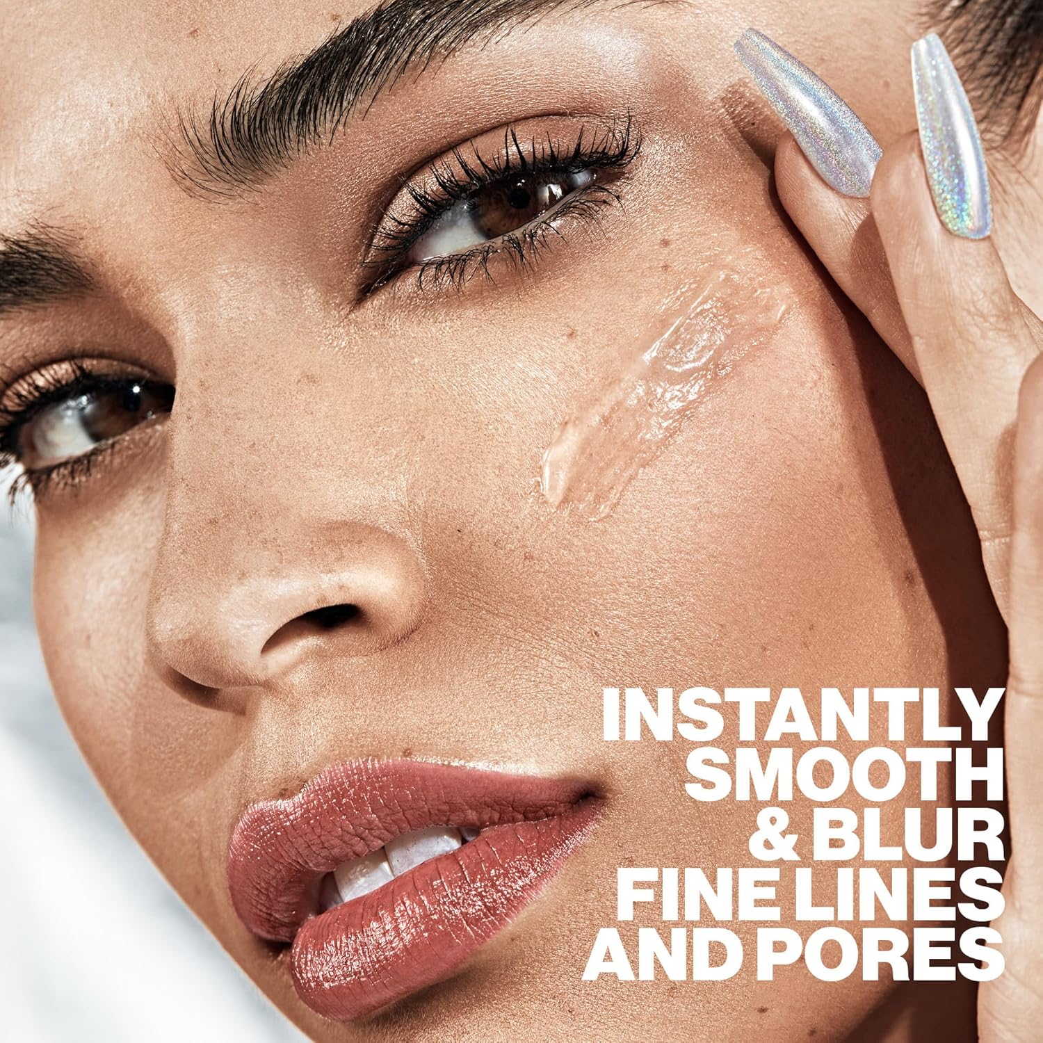 Smashbox The Original Photo Finish Smooth & Blur Makeup Primer – Instantly Smooths Skin, Blurs Fine Lines & Pores with Vitamins A + E