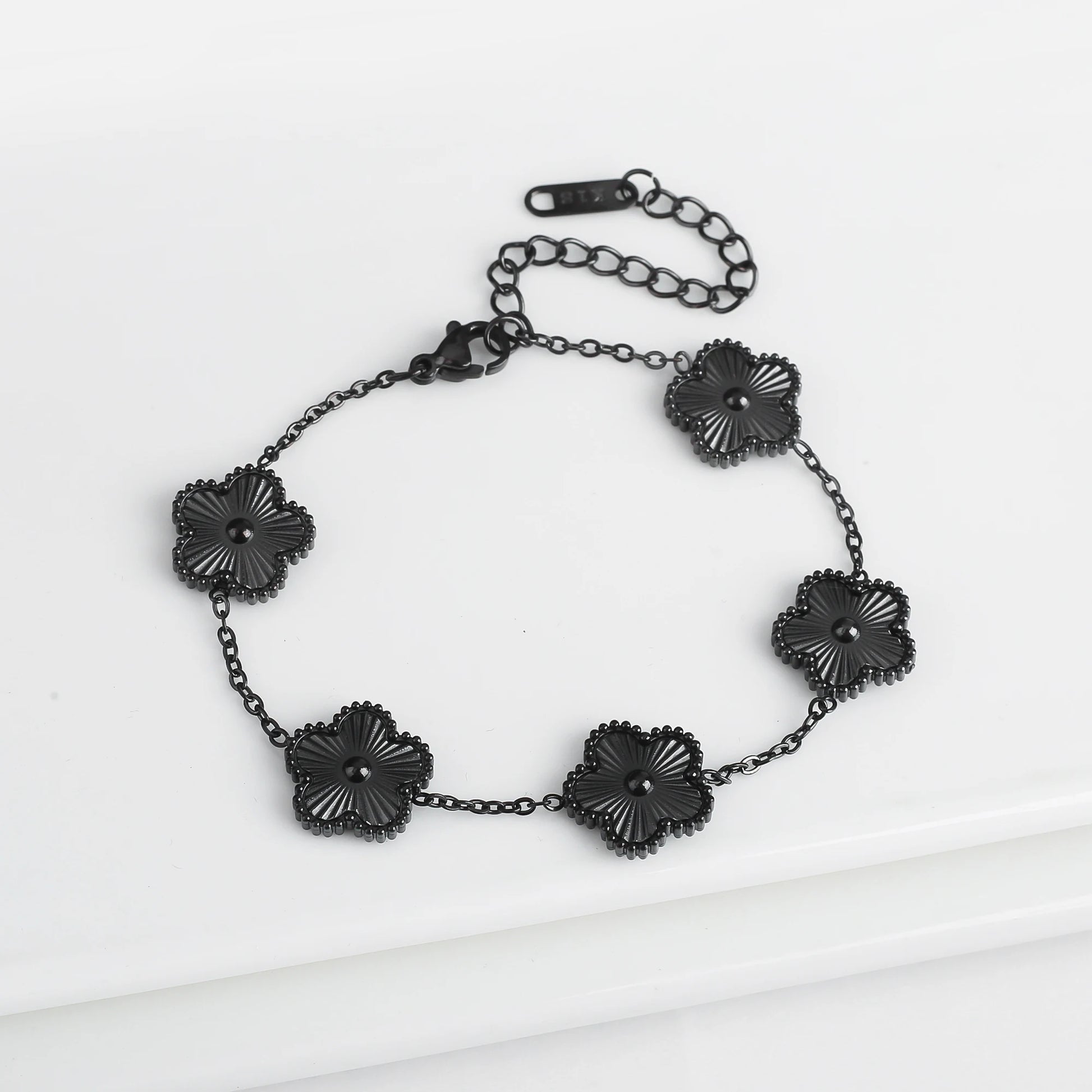 Classic Luxury Stainless Steel Bracelet – Adjustable Five-Flower Clover Design for Women, Fashion Jewelry